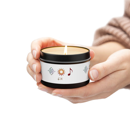 Bougie en boîte métallique — Bougie parfumée en boîte métallique symbole bohème soleil et musique