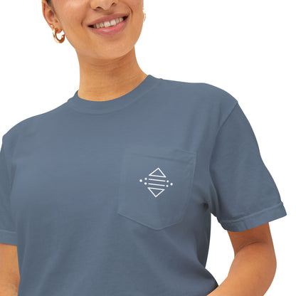 T-shirt à poche Bonorial — t-shirt teint en pièce à logo minimal