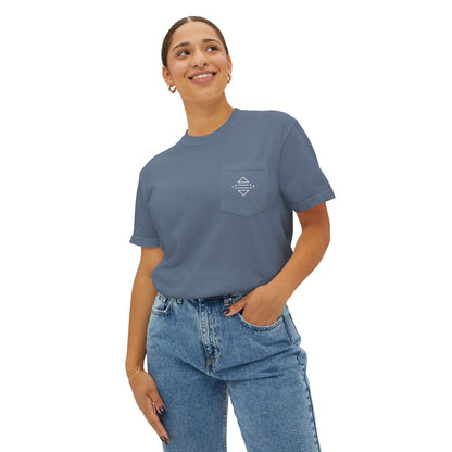 T-shirt à poche Bonorial — t-shirt teint en pièce à logo minimal