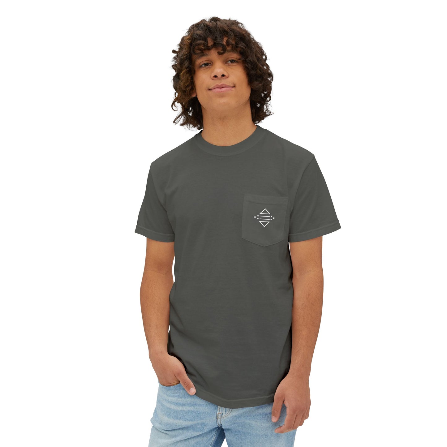 T-shirt à poche Bonorial — t-shirt teint en pièce à logo minimal