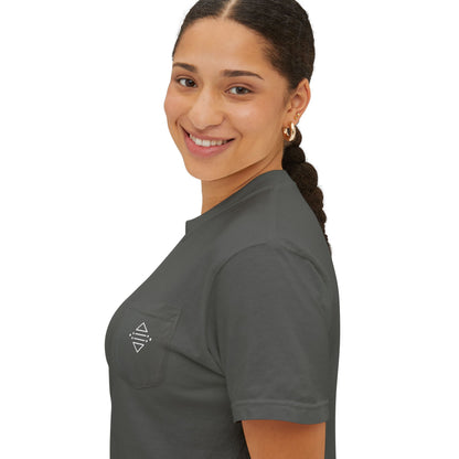 T-shirt à poche Bonorial — t-shirt teint en pièce à logo minimal
